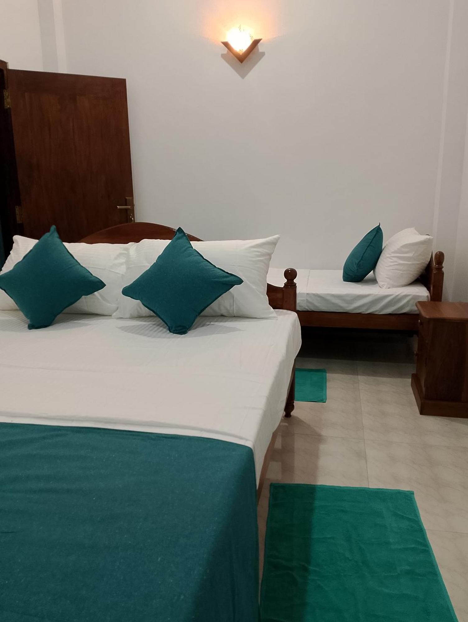 Star Beach Villa Tangalle Ngoại thất bức ảnh