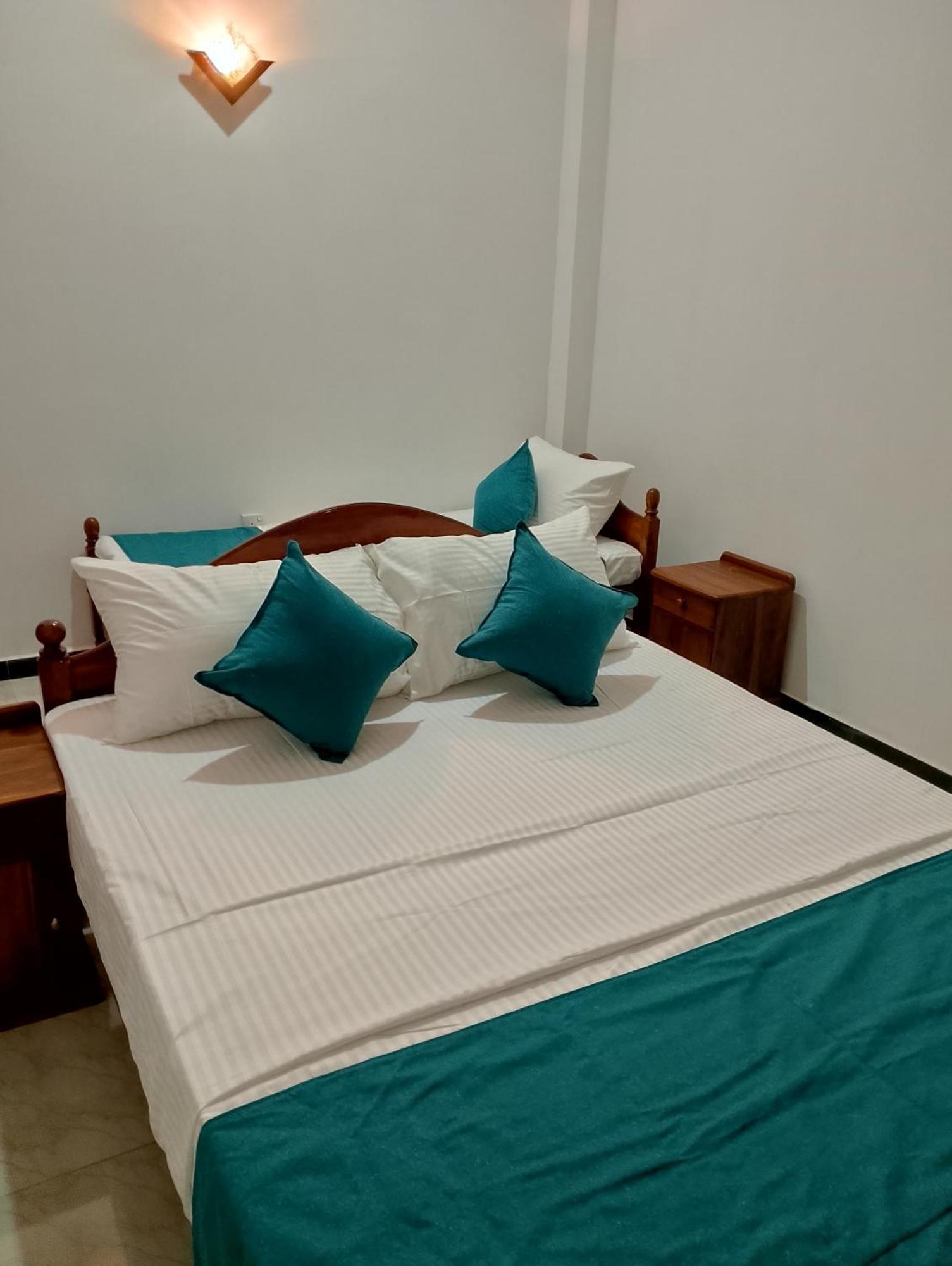 Star Beach Villa Tangalle Ngoại thất bức ảnh